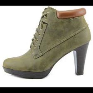 Green Platform Booties